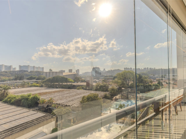 Apartamento à venda com 2 suítes em Santo Amaro, São Paulo, SP