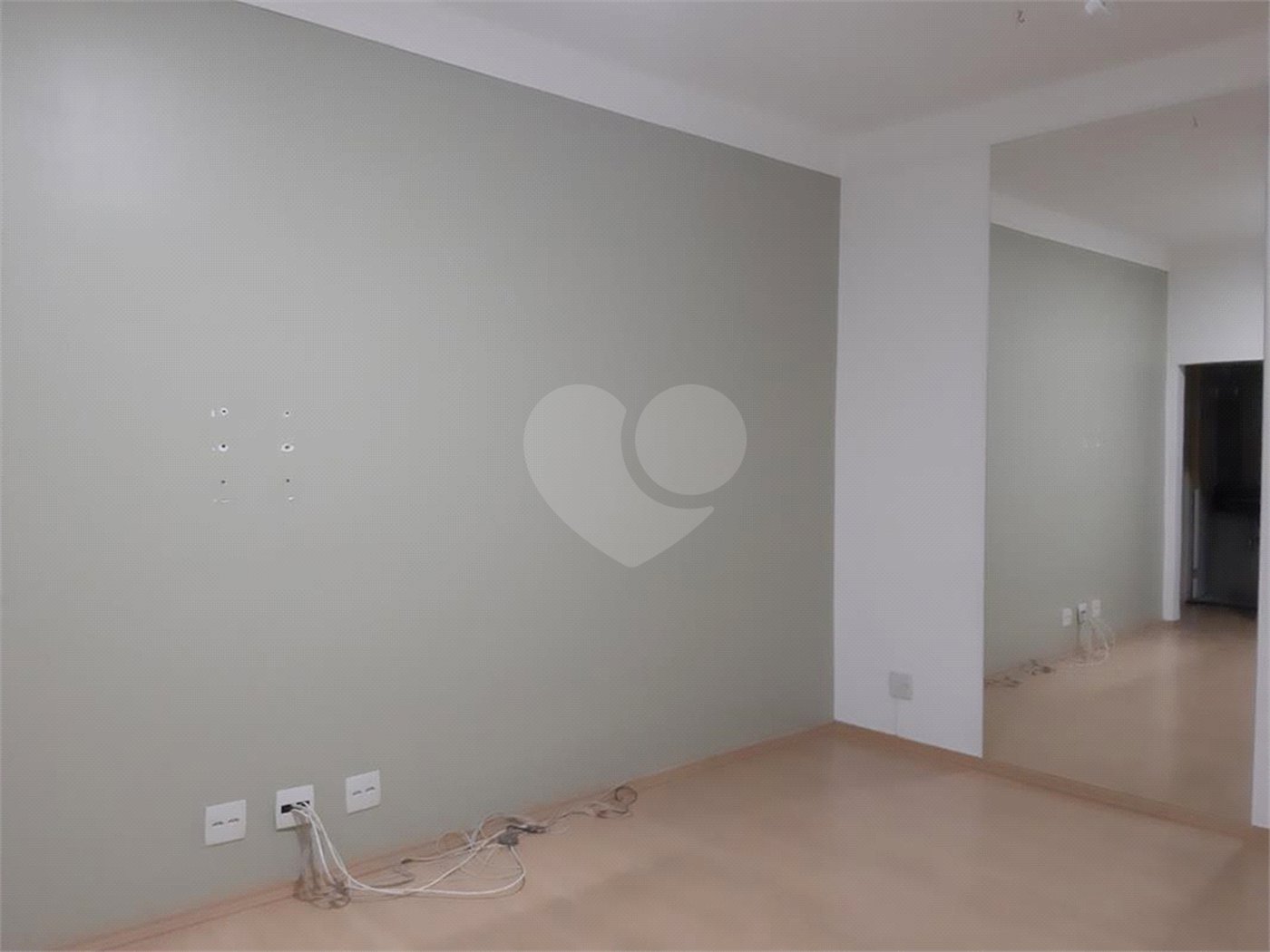 Apartamento à venda com 2 quartos em Cerqueira César, São Paulo, SP