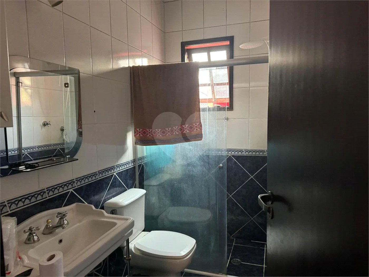 Sobrado a venda na Mooca, com 120m2, 2 dormitórios e 2 vagas - Estuda permuta.