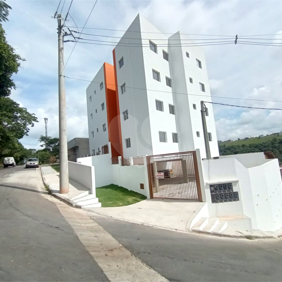 Apartamento à venda no bairro Vicente Nunes em Nazaré Paulista