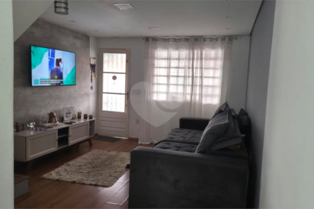 Casa à venda com 2 quartos no condomínio Residencial Vila da Paz, Mogi das Cruzes - SP