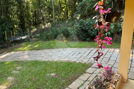 Chácara à venda ou para alugar com 3 quartos, sendo 1 suíte, em Chácaras Polozzi, Louveira, SP