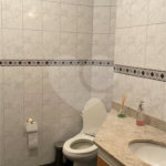 Casa à venda ou para alugar com 3 suítes no condomínio Alpes da Cantareira, Mairiporã - SP