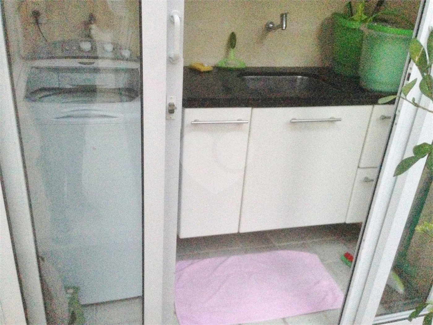 Sobrado à venda com 4 quartos, sendo 1 suíte, em Jardim Novo Mundo, São Paulo, SP