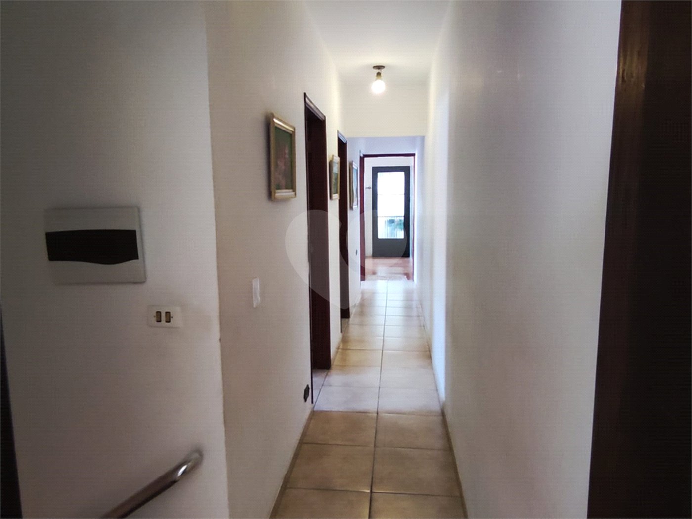 Sobrado à venda com 3 quartos, sendo 1 suíte, em Tremembé, São Paulo, SP