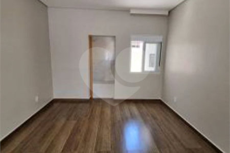 Casa à venda com 5 quartos, sendo 2 suítes,  em Vila Gonçalves, São Bernardo do Campo, SP