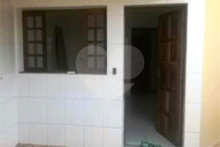 Sobrado à venda com 3 quartos, sendo 1 suíte, em Jardim Monte Kemel, São Paulo, SP