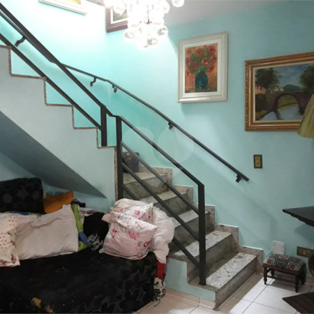 Sobrado à venda com 3 quartos, sendo 1 suíte,  em Jardim Oriental, São Paulo, SP