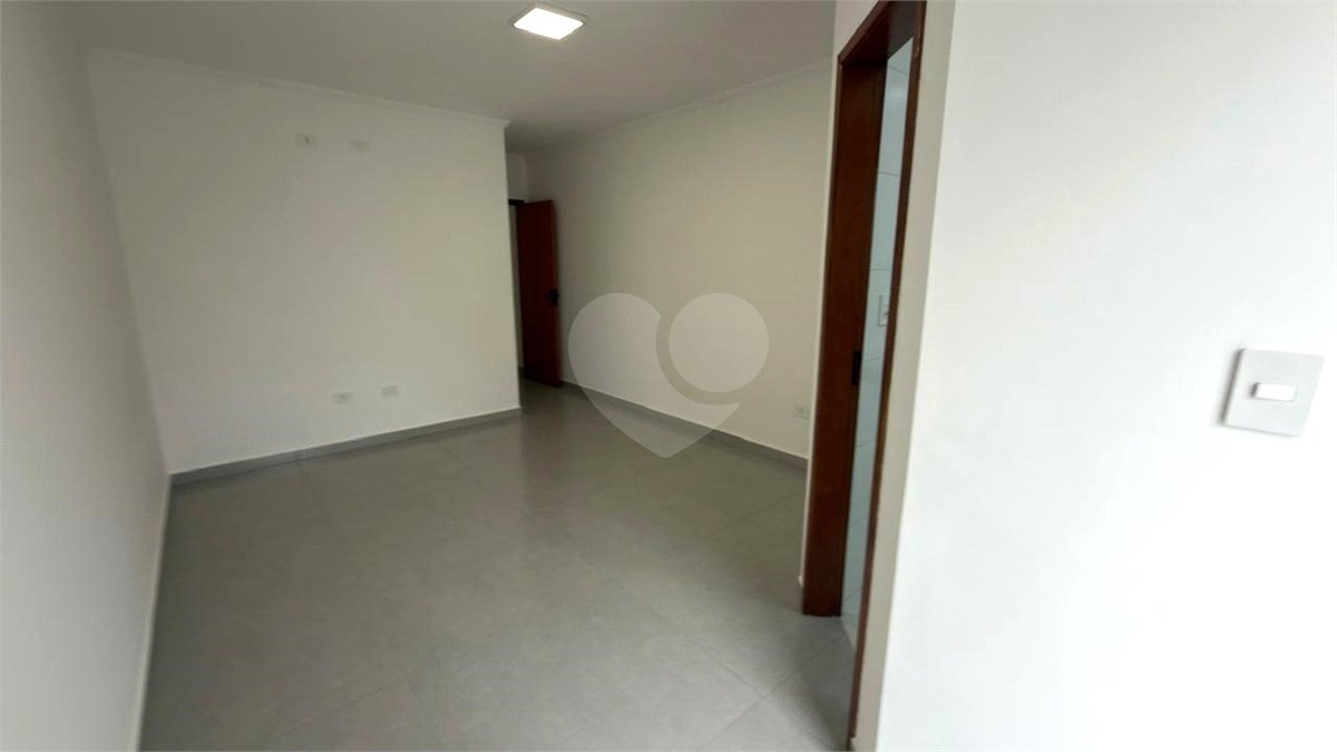 Sobrado à venda com 3 quartos, sendo 1 suíte, em Jardim Vila Formosa, São Paulo, SP