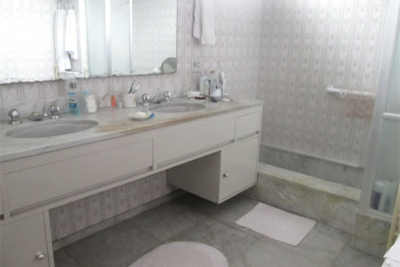 Casa à venda com 4 quartos, sendo 2 suítes,  em Jardim Guedala, São Paulo, SP