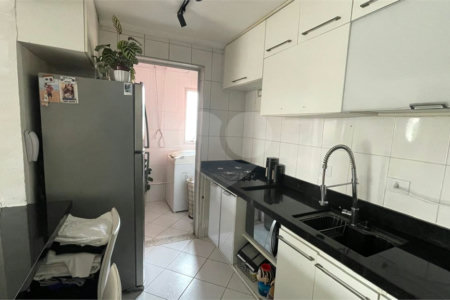 Apartamento à venda com 3 quartos, sendo 1 suíte,  em Vila Aurora (zona Norte), São Paulo, SP