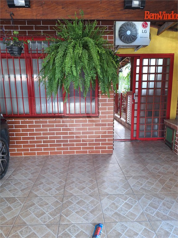 Sobrado à venda com 3 quartos em Tremembé, São Paulo, SP