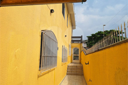 Sobrado à venda com 3 quartos, sendo 1 suíte, em Vila Maria Alta, São Paulo, SP