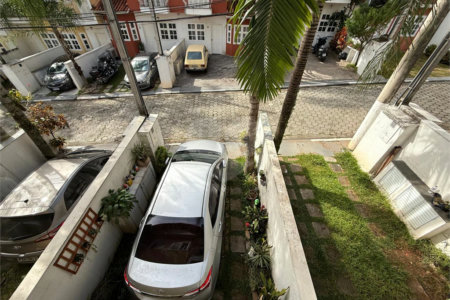 Casa à venda com 2 suítes no condomínio Village Palmas, São Paulo - SP