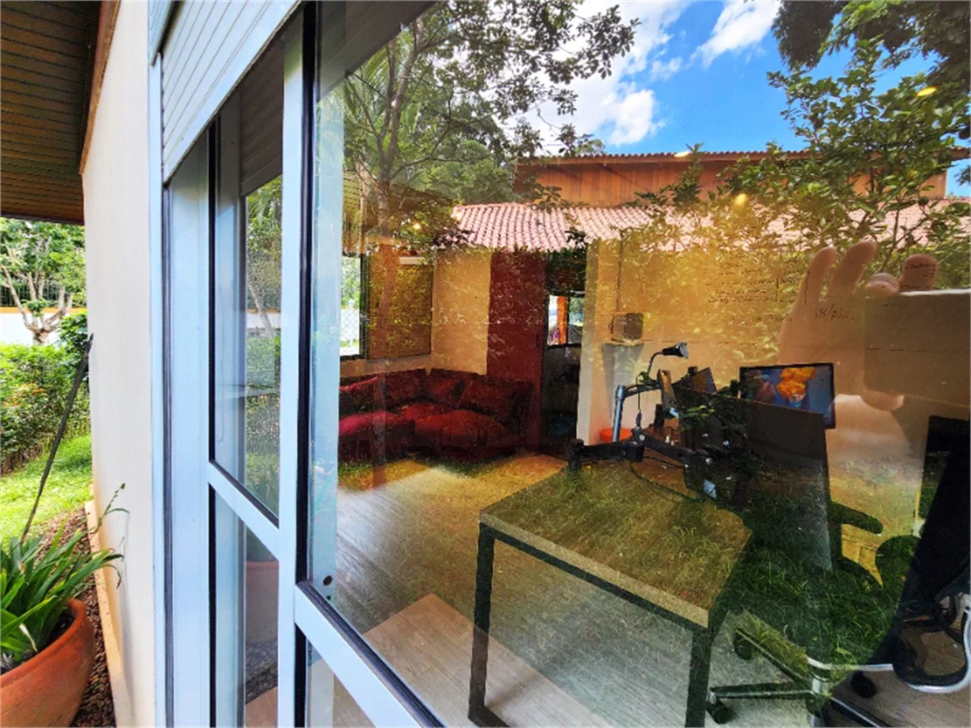 Casa à venda com 4 quartos, sendo 2 suítes, no condomínio Vila Nova de Gaia, São Paulo - SP