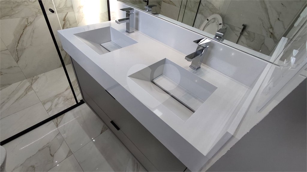 Casa à venda com 3 suítes no condomínio Residencial Viena, Indaiatuba - SP
