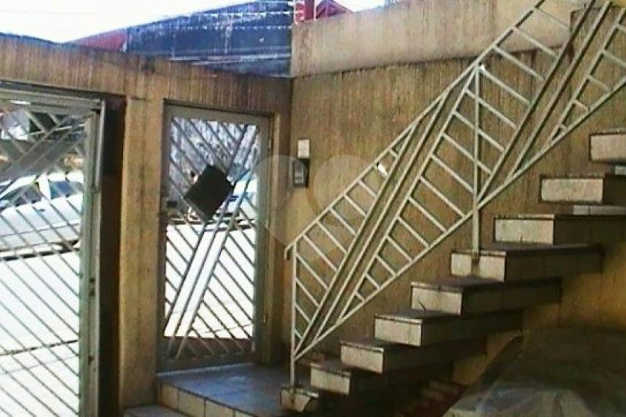 Sobrado à venda com 3 quartos, sendo 1 suíte,  em Santana, São Paulo, SP