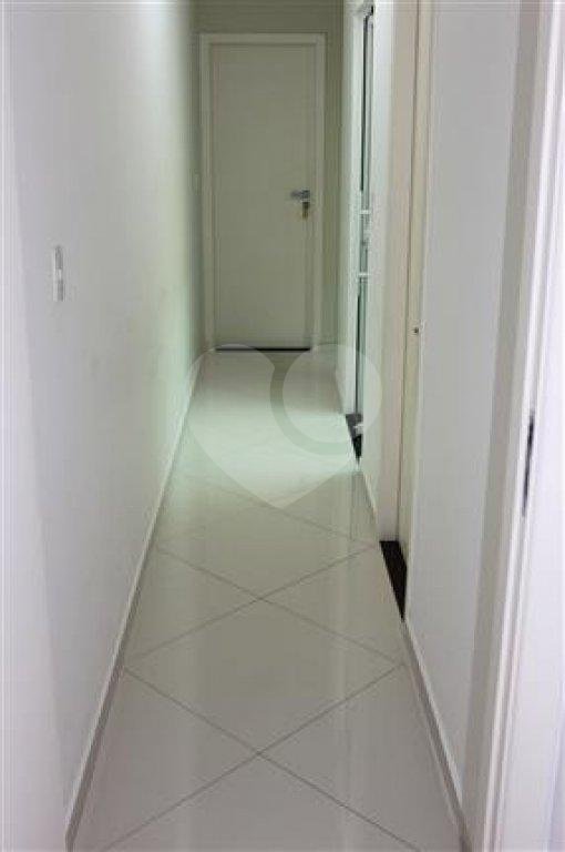 Sobrado à venda com 3 suítes em Vila Nivi, São Paulo, SP