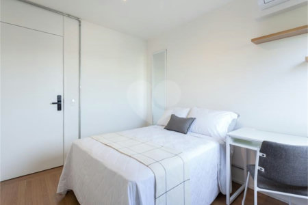 Apartamento à venda com 4 quartos, sendo 1 suíte, em Vila Olímpia, São Paulo, SP