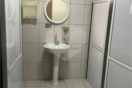 Salão Comercial para alugar no Centro, Vinhedo, SP