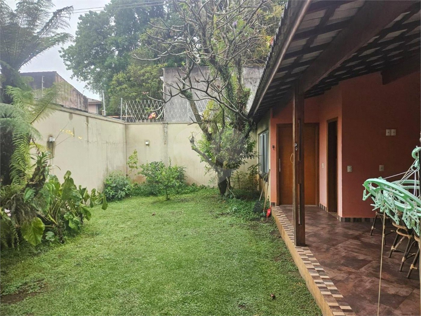 Sobrado à venda com 4 quartos, sendo 2 suítes, em Brooklin Paulista, São Paulo, SP