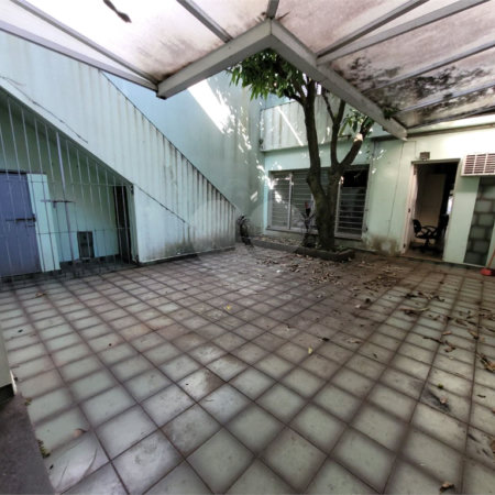 Sobrado à venda com 10 quartos em Campo Belo, São Paulo, SP