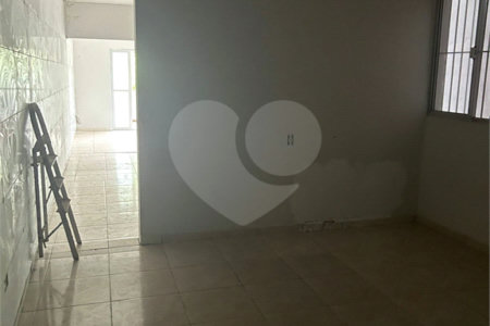 Casa para alugar com 1 quarto no condomínio Felipe Camarão, Poá - SP