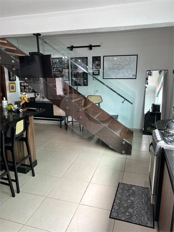 Casa à venda com 2 suítes no condomínio Residencial, Mogi das Cruzes - SP
