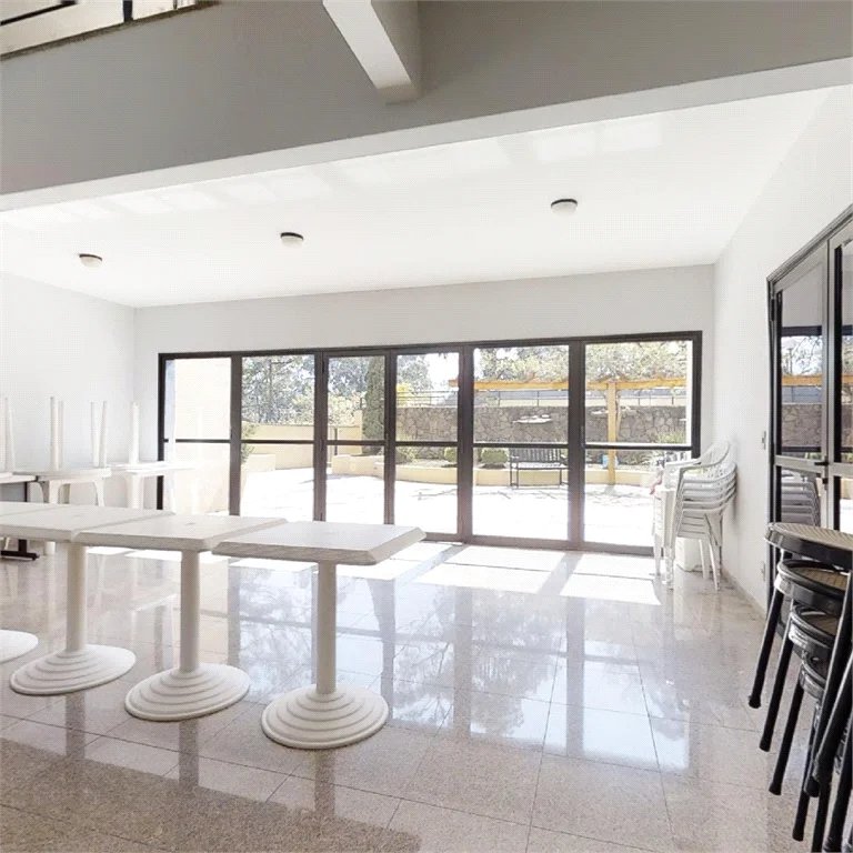 Duplex à venda com 2 quartos, sendo 1 suíte, em Paraíso do Morumbi, São Paulo, SP