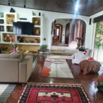 Casa à venda com 4 quartos, sendo 1 suíte, em Interlagos, São Paulo, SP