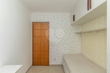 Apartamento à venda com 2 quartos em Vila Anastácio, São Paulo, SP