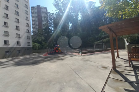Apartamento à venda com 3 quartos, sendo 1 suíte, em Vila Andrade, São Paulo, SP