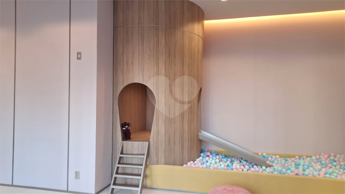 Apartamento à venda com 4 quartos, sendo 2 suítes, em Perdizes, São Paulo, SP