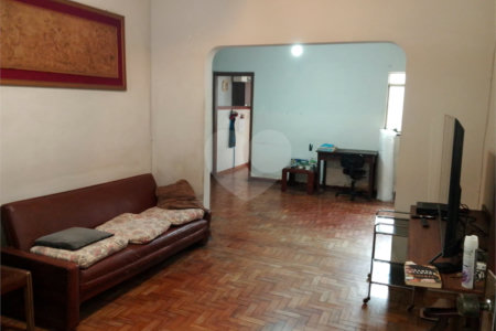 Sobrado à venda com 3 quartos em Mooca, São Paulo, SP