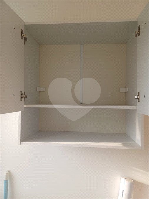 Apartamento à venda com 2 quartos em Lageado, Cotia, SP