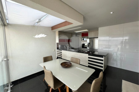 Apartamento à venda com 2 suítes em Santa Teresinha, São Paulo, SP