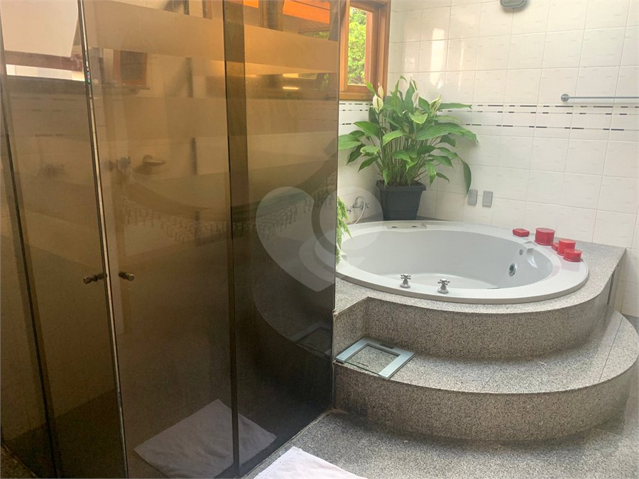 Casa à venda com 3 quartos, sendo 2 suítes,  no condomínio Village Davignon, Sorocaba - SP