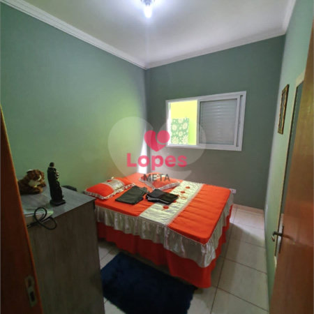Sobrado à venda com 4 quartos, sendo 1 suíte,  em Jardim Rodolfo, São José dos Campos, SP