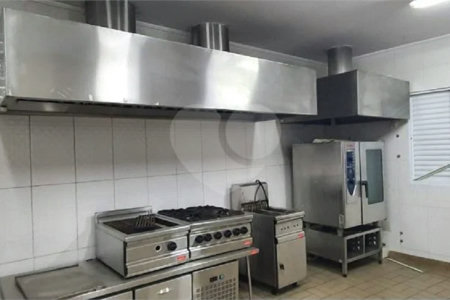 Prédio à venda ou para alugar em Santa Teresinha, São Paulo, SP