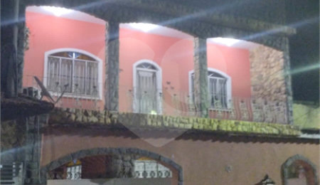 Casa à venda com 5 quartos, sendo 2 suítes,  em Campo Grande, Rio de Janeiro, RJ