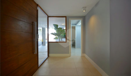 Casa à venda com 4 suítes em Campo Belo, São Paulo, SP