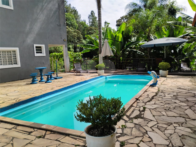 Casa à venda com 8 quartos, sendo 5 suítes,  no condomínio Alpes de Mairiporã, Mairiporã - SP