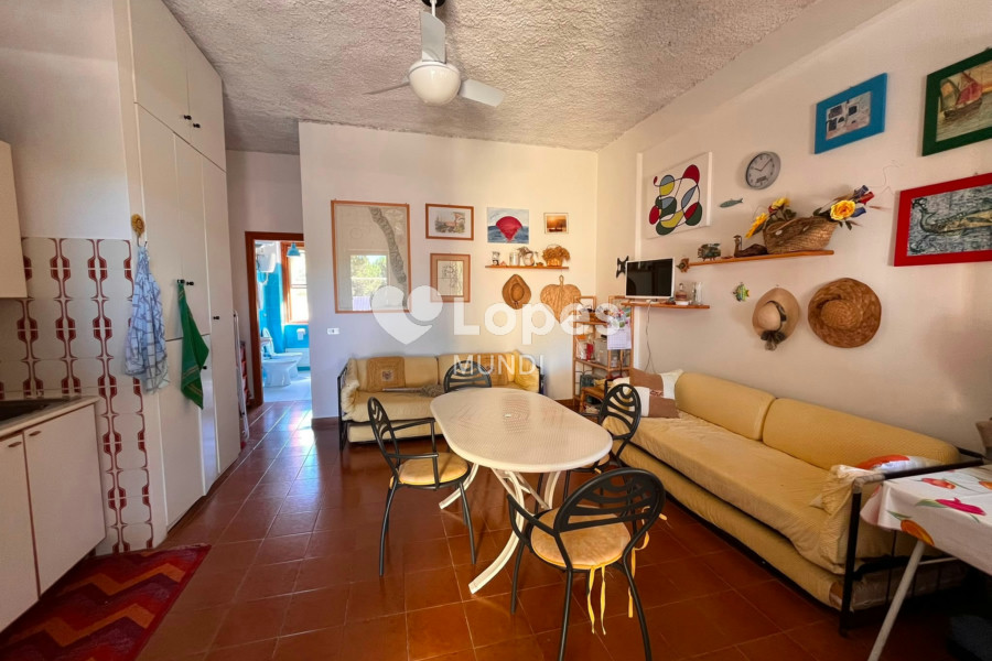 Apartamento com 2 quartos à venda em Torremezzo di Falconara, Calábria, Itália – Vista para o mar