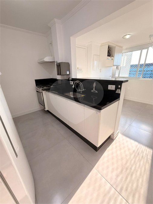 Apartamento à venda com 3 quartos, sendo 1 suíte,  em Parque Santana, Mogi das Cruzes, SP