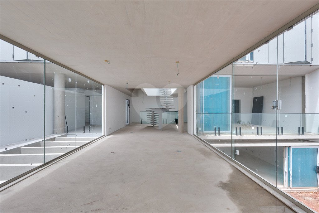 Casa à venda com 3 suítes no condomínio Residencial Heron 140, São Paulo - SP