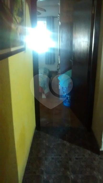 Casa à venda com 4 quartos, sendo 1 suíte, em Parque Vitória, São Paulo, SP