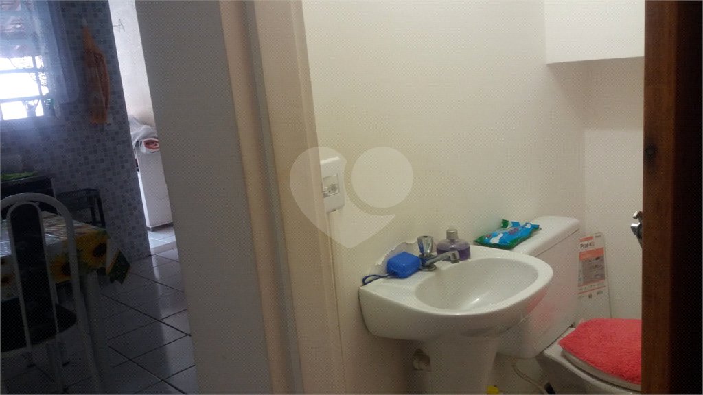 Casa à venda com 2 quartos, sendo 1 suíte,  em Jardim Brogotá, Atibaia, SP