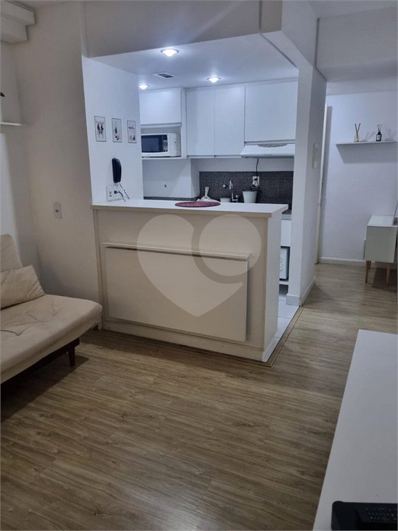 Flat à venda com 1 suíte em Moema, São Paulo, SP