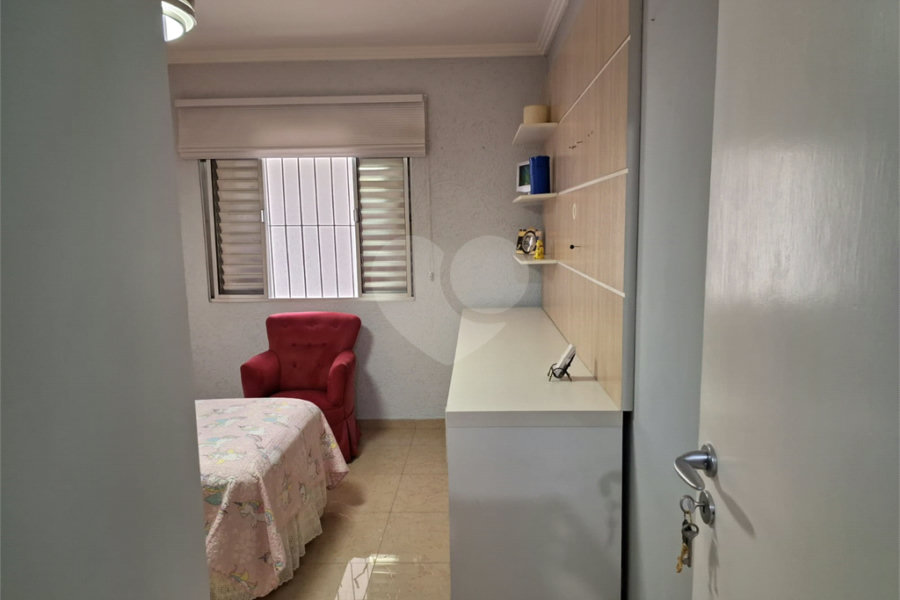 Sobrado à venda com 3 quartos, sendo 1 suíte, em Tremembé, São Paulo, SP