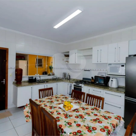 Casa à venda com 3 quartos em Vila Milton, Guarulhos, SP